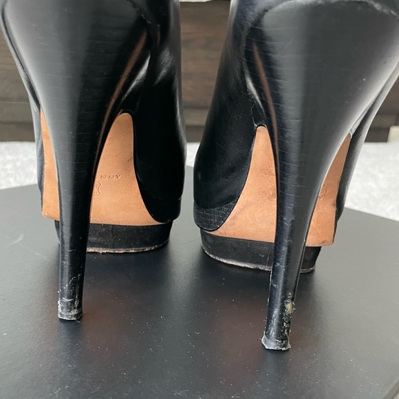 Ann Taylor Aixa Lace Up Leather Platform Booties Size 7 - Picture 8 of 10